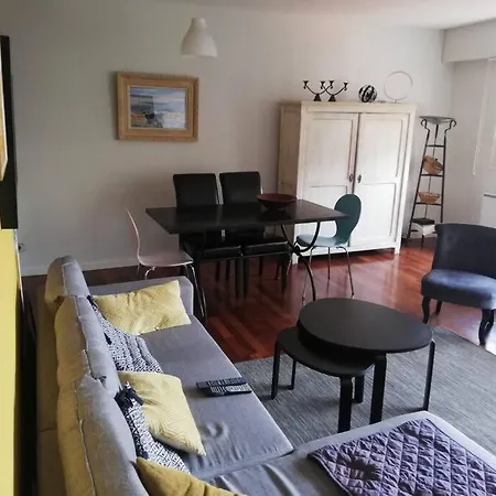 St Charles 300 M Grande Plage 4 Nuits Minimum Apartment Biarritz